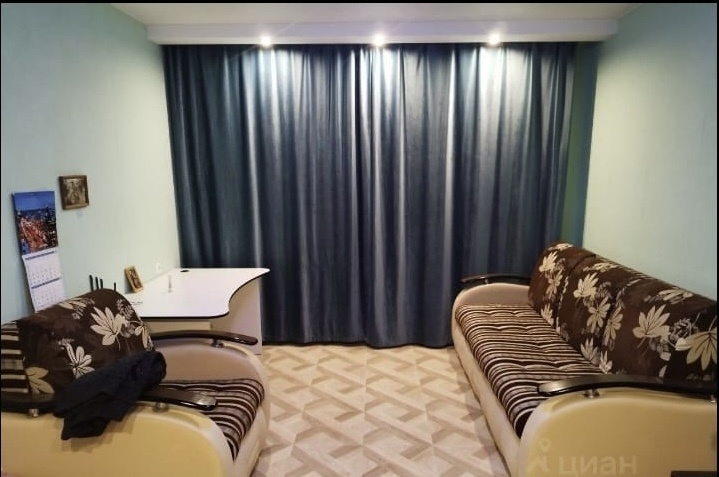 Продаю отличную 1-комнатную квартиру по адресу: г. Балашиха, бульвар Нестерова, дом 6, на 1-м этаже 17-этажного нового дома. Общая площадь: 38 метров, жилая – 19 кв.м и кухня 7.4 метров. Квартира в хорошем состоянии: установлен кухонный гарнитур с техникой (холодильник, плита, вытяжка), в комнате: б